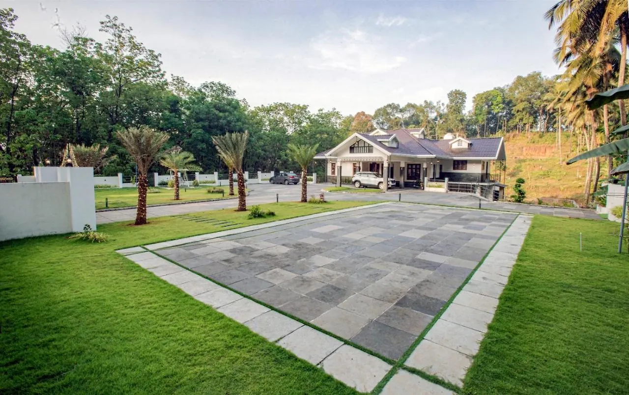 The Tales - A Private Pool Villa Vallikavungal