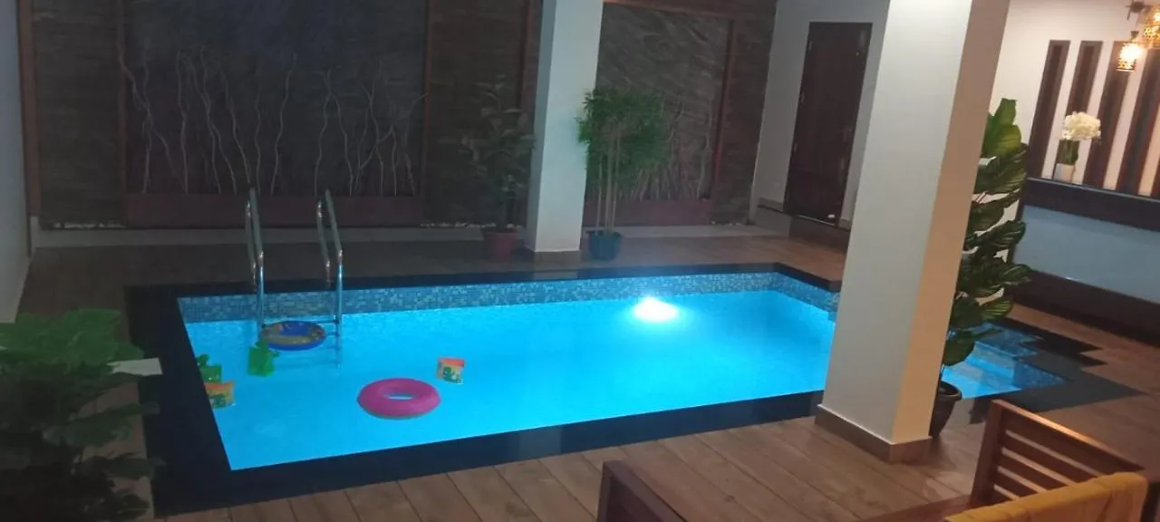 The Tales - A Private Pool Villa Vallikavungal